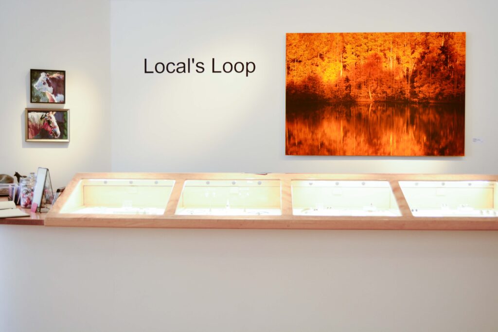 Bruce Gomez
The Wilsons, Fall Morning, 2021
pastel on paper
22 x 30 in.